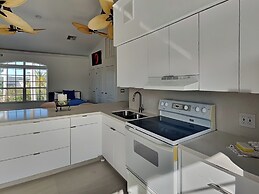 9463dolcevitaccwh - Dolce Vita Villa