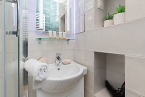 Apartment Rejtana Warszawa by Renters