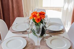 Apartment Rejtana Warszawa by Renters