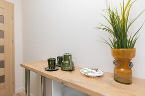 Apartment Rejtana Warszawa by Renters
