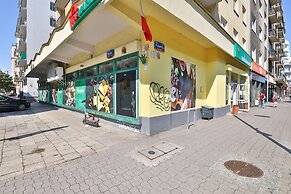 Apartment Rejtana Warszawa by Renters