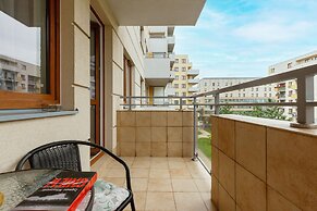 Apartment Skoroszewska Warsaw by Renters