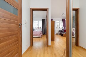 Apartment Skoroszewska Warsaw by Renters