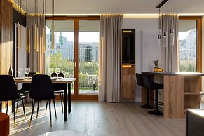 Warsaw Apartment Szajnowicza by Renters