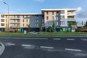 Warsaw Apartment Szajnowicza by Renters