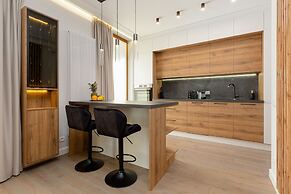 Warsaw Apartment Szajnowicza by Renters