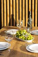 Warsaw Apartment Szajnowicza by Renters