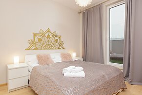 Modern Apartment Warsaw by Renters