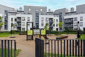 Modern Apartment Warsaw by Renters