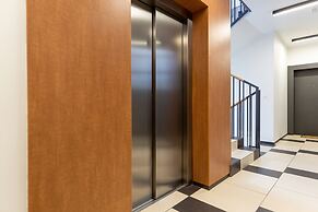 Modern Apartment Warsaw by Renters