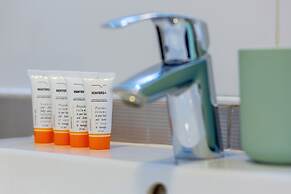 Modern Apartment Warsaw by Renters