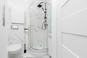 Studio Warsaw Miączyńska by Renters