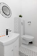 Studio Warsaw Miączyńska by Renters