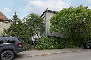 Studio Warsaw Miączyńska by Renters