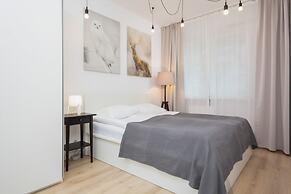 Kaliny Jędrusik Apartment by Renters