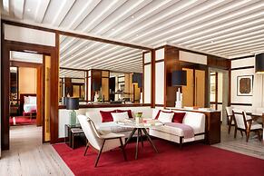 Portrait Milano - Lungarno Collection