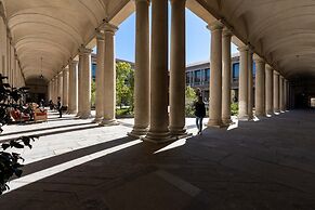 Portrait Milano - Lungarno Collection