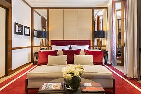 Portrait Milano - Lungarno Collection