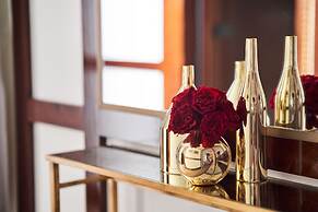 Portrait Milano - Lungarno Collection