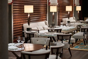 Portrait Milano - Lungarno Collection