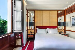 Portrait Milano - Lungarno Collection