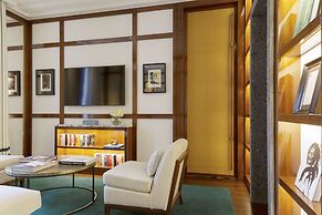 Portrait Milano - Lungarno Collection