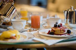 Portrait Milano - Lungarno Collection