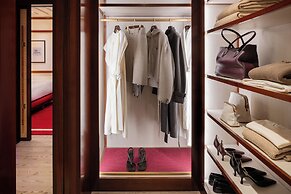 Portrait Milano - Lungarno Collection