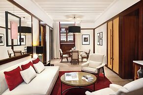 Portrait Milano - Lungarno Collection