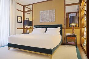 Portrait Milano - Lungarno Collection