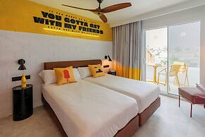 Ryans Lolas - Adults Only