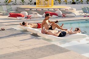 Ryans Lolas - Adults Only