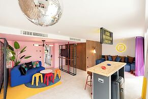 Ryans Lolas - Adults Only