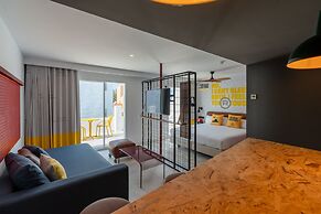 Ryans Lolas - Adults Only