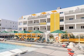 Ryans Lolas - Adults Only