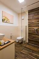 Kistücsök Food & Room