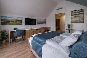 Kistücsök Food & Room