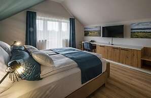 Kistücsök Food & Room