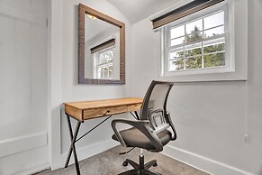 Chimney Hill Estate Inn