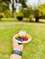 Chimney Hill Estate Inn