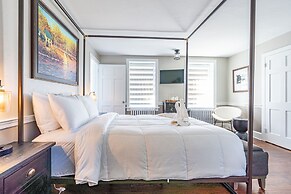 Chimney Hill Estate Inn