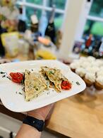 Chimney Hill Estate Inn