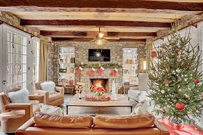 Chimney Hill Estate Inn