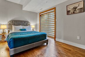 Chimney Hill Estate Inn