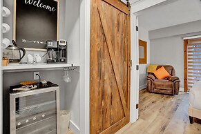 Chimney Hill Estate Inn