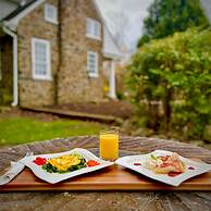 Chimney Hill Estate Inn