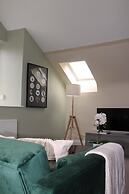 Charming 1-bed Loft in Caerleon