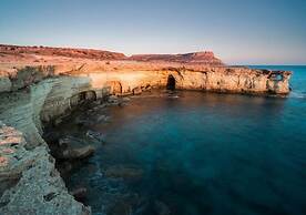 Konnos Bay Gardens