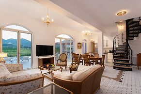 Aneli Villas - Villa Alexandra