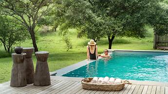 Sungulwane Private Game Lodge